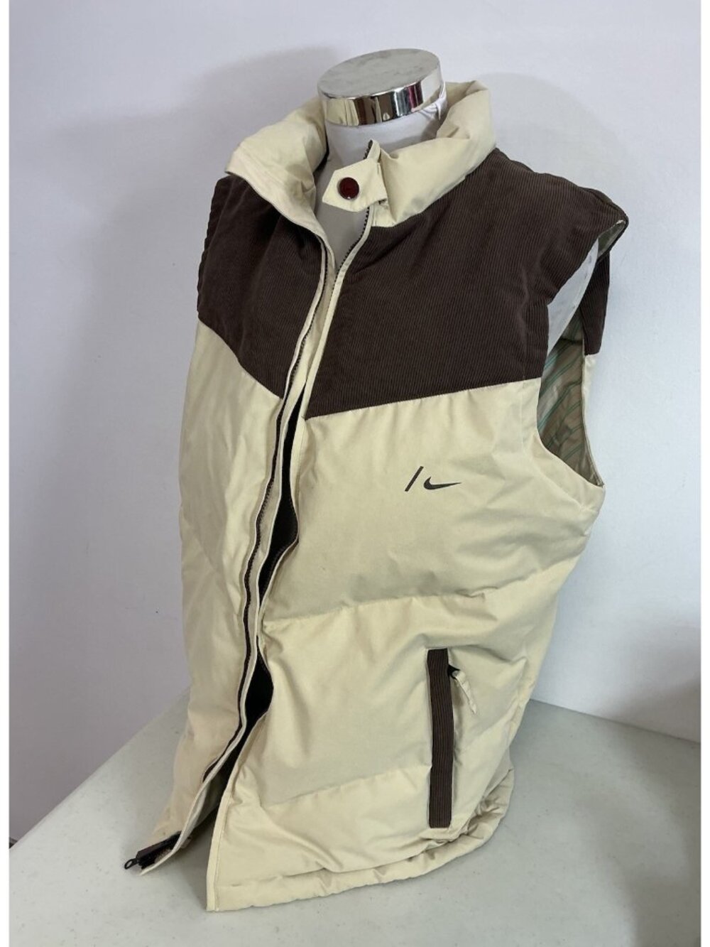 Nike Snowboarding Vest Down Insulated Snowboard Jacket Mens Large